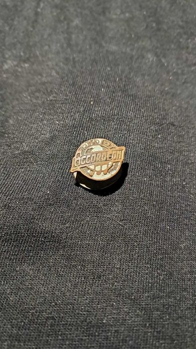 Pin antigo – Rádio Recorder / Recordon – Marques & Rebordão (Lisboa)