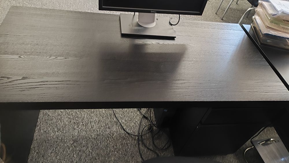 Biurko Ikea malm czarnobrązowe 140x65