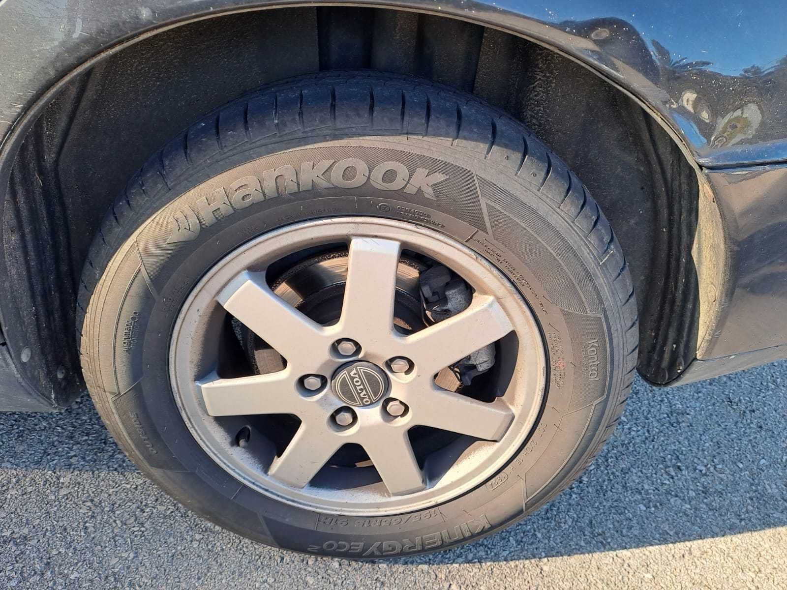 Volvo S40 /  3500€ /  82€ Mês