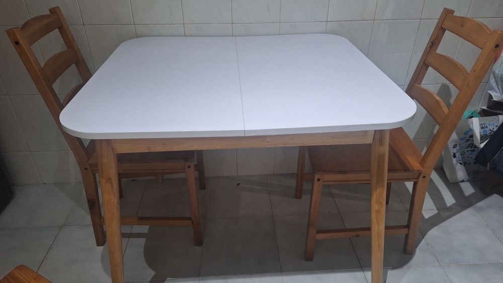 Mobilia diversa usada mas em bom estado