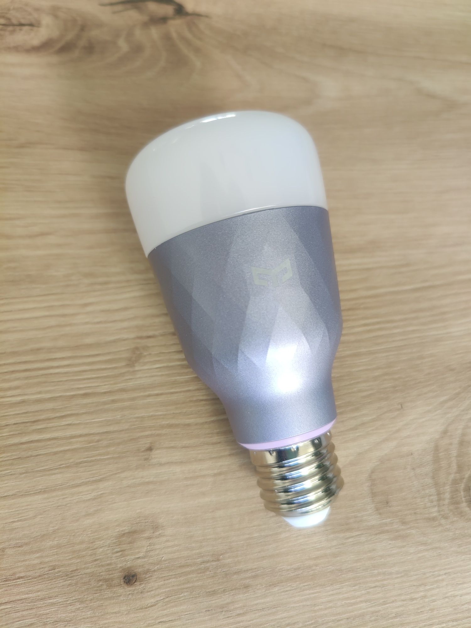 4 Lâmpadas Inteligentes WIFI Yeelight Color Portes GRÁTIS