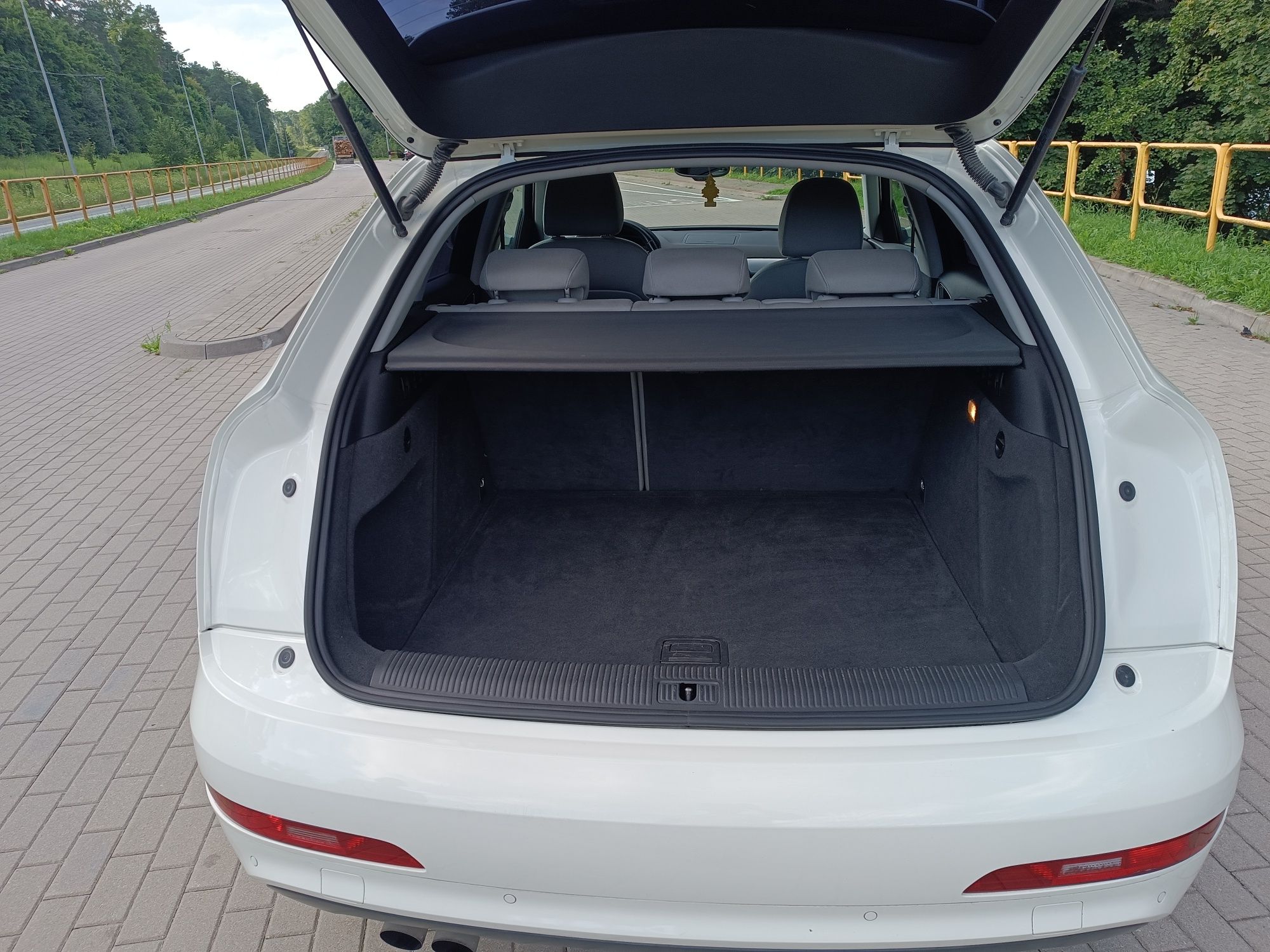 Audi q3 S-Line 2.0 TDI 140KM
