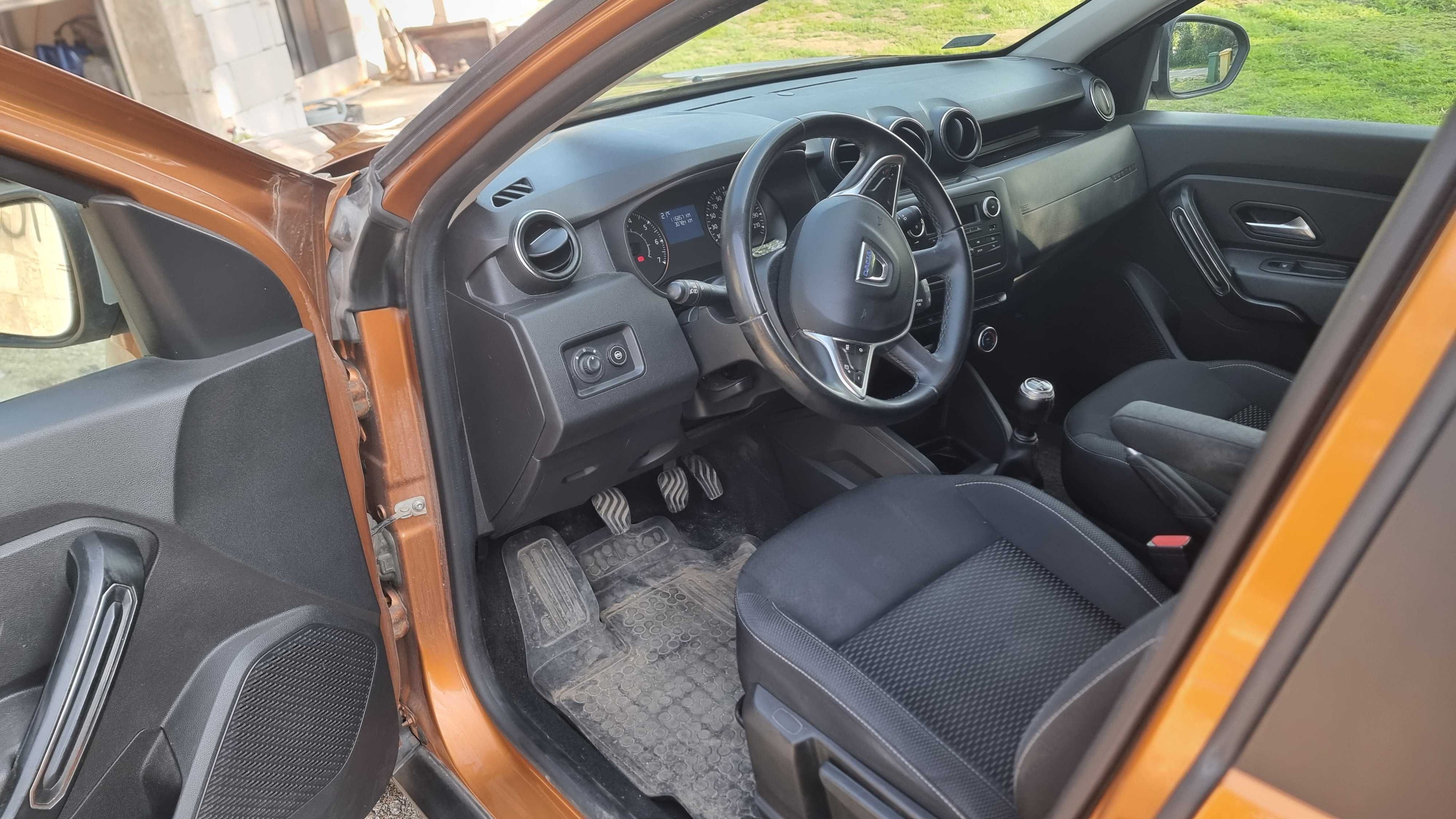 Auto osobowe dacia duster
