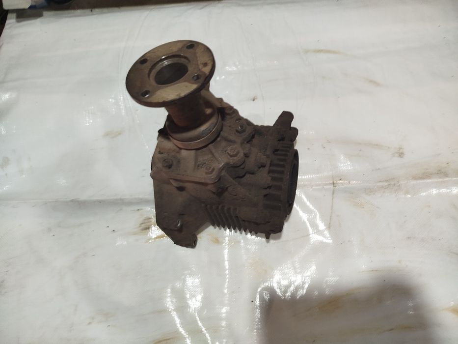 Роздатка передній привід x-trail t30 yd22 yd25 yd22eti yd22ddt