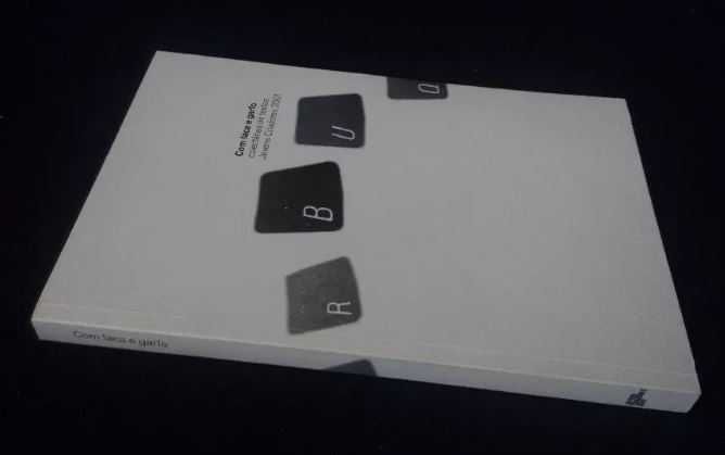 Com faca e garfo - textos Jovens Criadores 2001