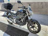 Honda NC700, ano 2013 — 26 000 km