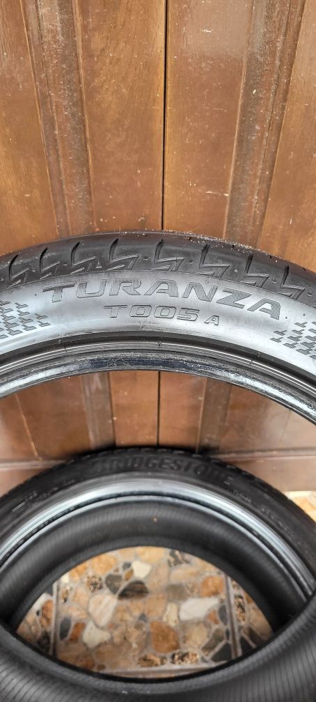 Шини 235/45 R 18  Bridgestone Turanza .