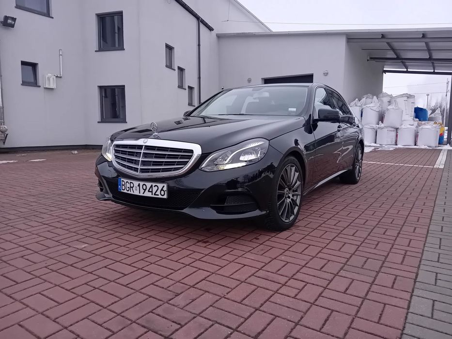 Mercedes-Benz Klasa E Mercedes E-klasa W212 E200CDI Polift 2014
