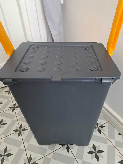 Kosz na smieci Ecoplast 35 l