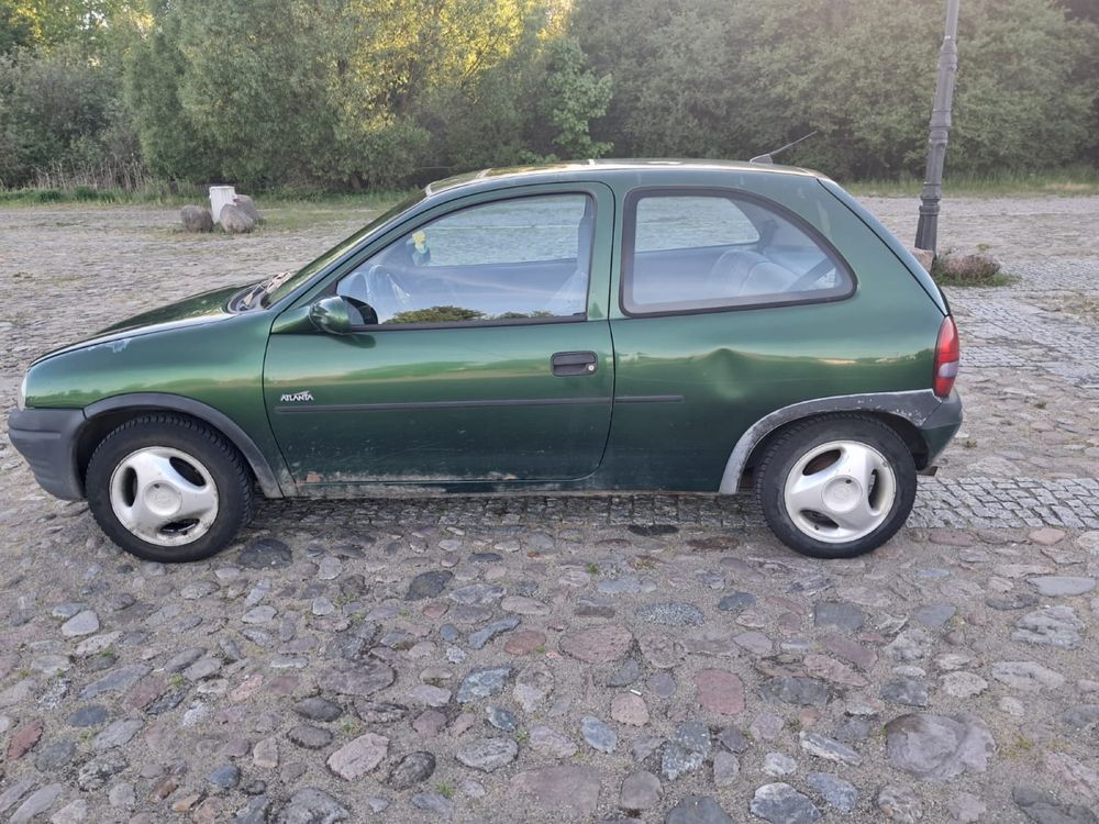 Opel Corsa 1996 rok