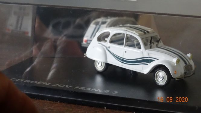 Conjunto 14 miniaturas Citroen 1/43