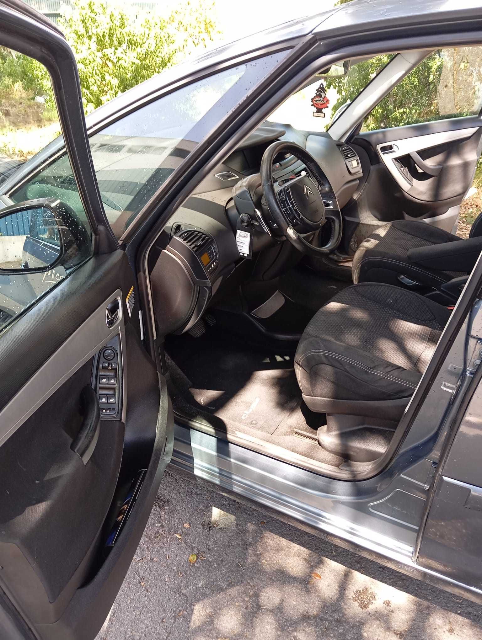 Vendo C4 Picasso Automatico.