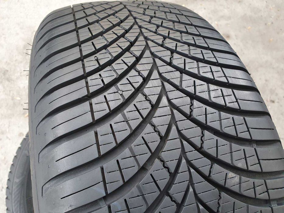 2x Goodyear Vector 4Seasons Gen 3  215/45r17  7,2mm