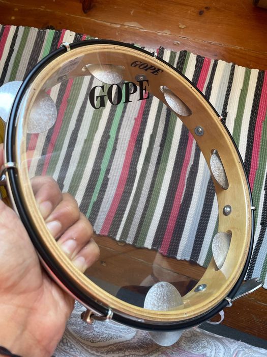 Pandeiro Gope 11” novo (com capa)