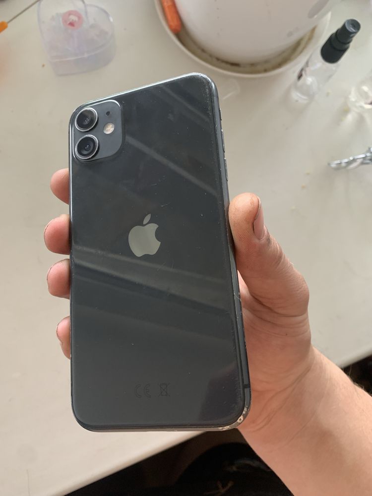 iPhone 11 64gb 70%акб в робочем состоянии