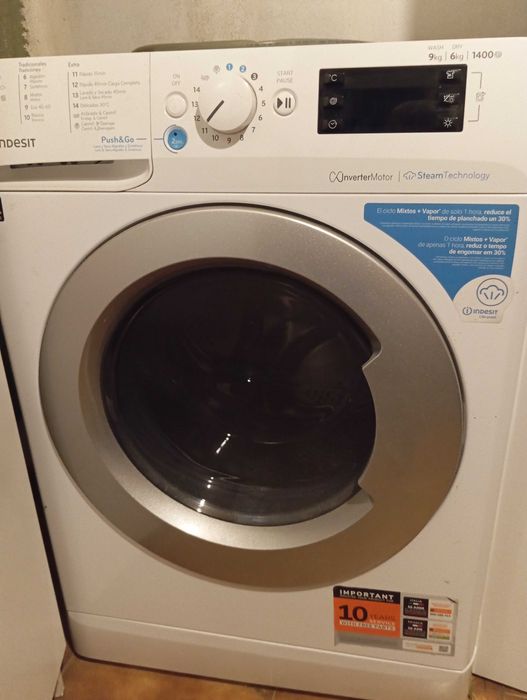 Máquina Indesit lavar e secar roupa,9kg / 6kg