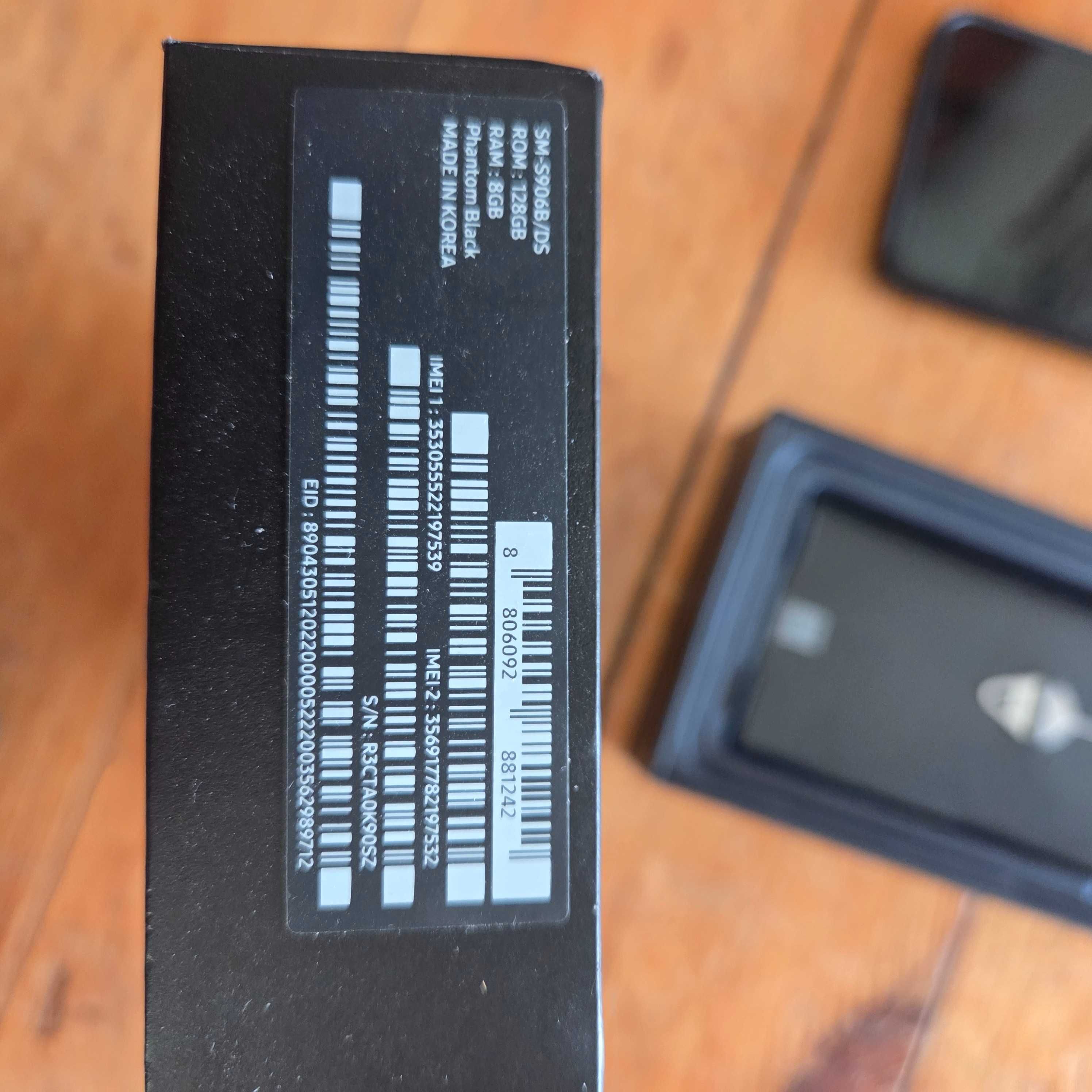 Samsung S22+ plus