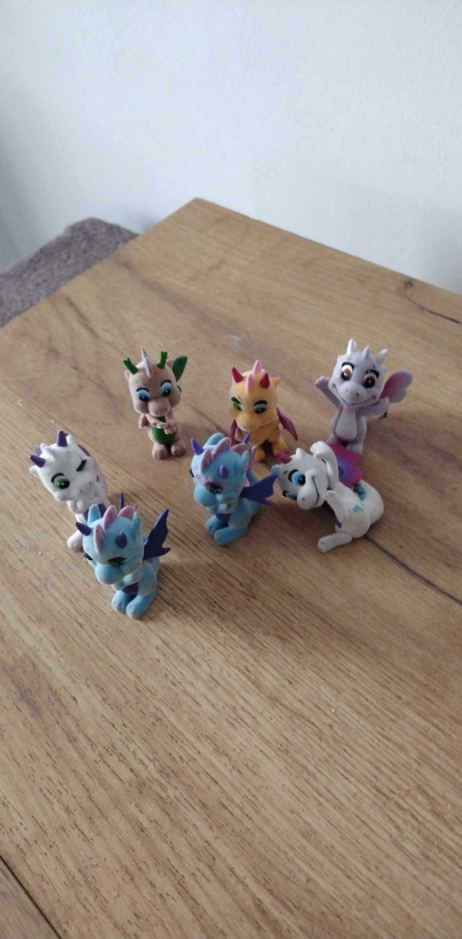 Stare zabawki Hasbro koniki kucyki Ponny i figurki smoki