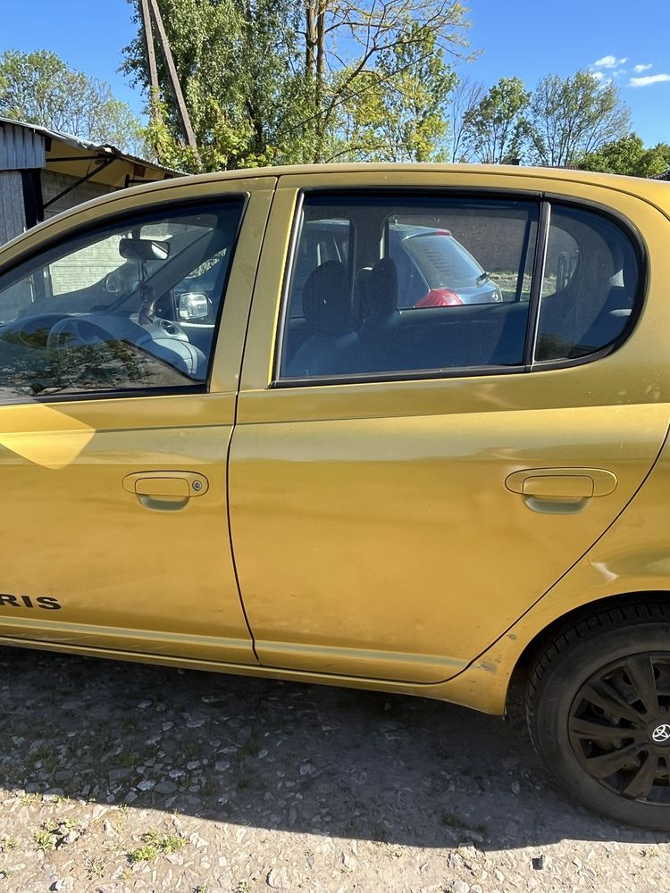 Toyota yaris 1.0