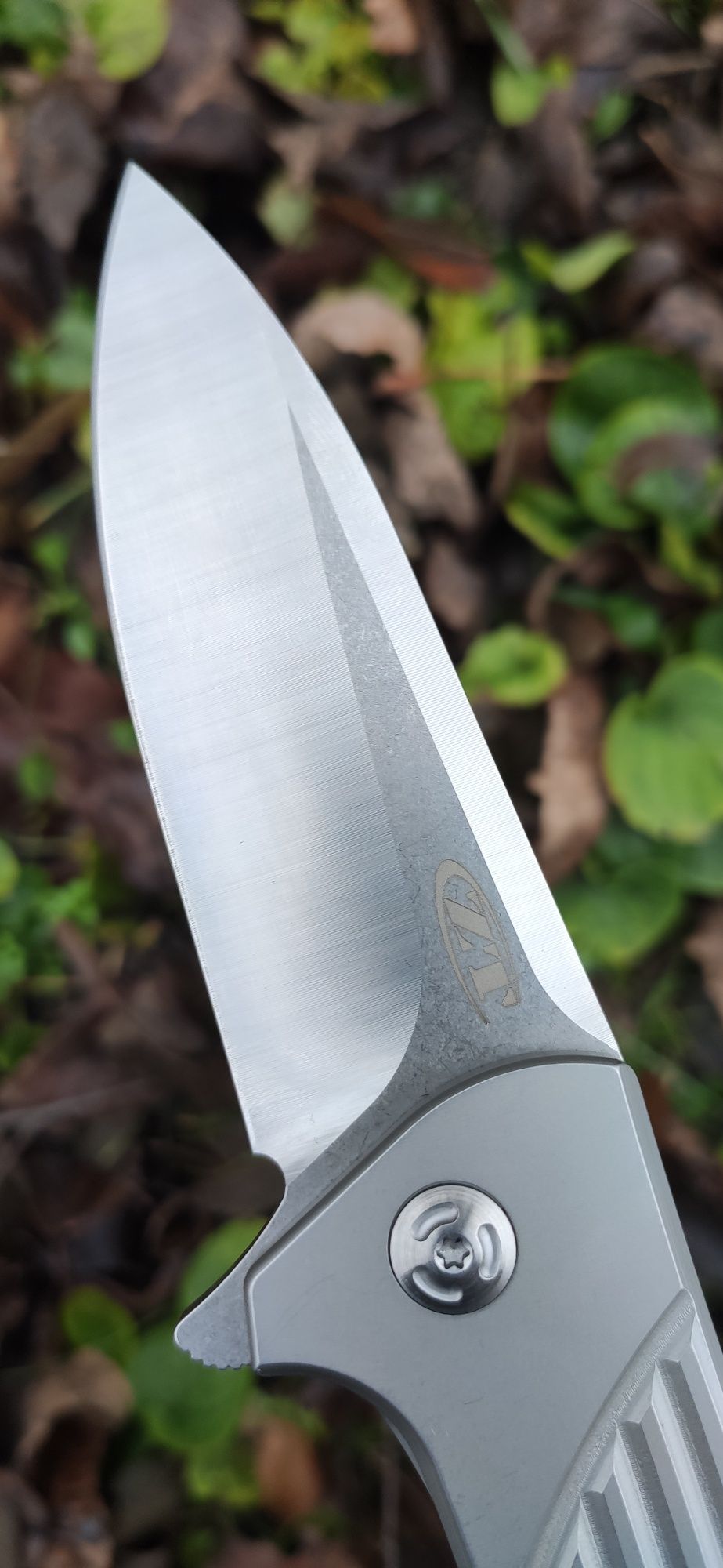 ZERO TOLERANCE 0801 сталь D2 цельнометаллический складной ломик 210 гр