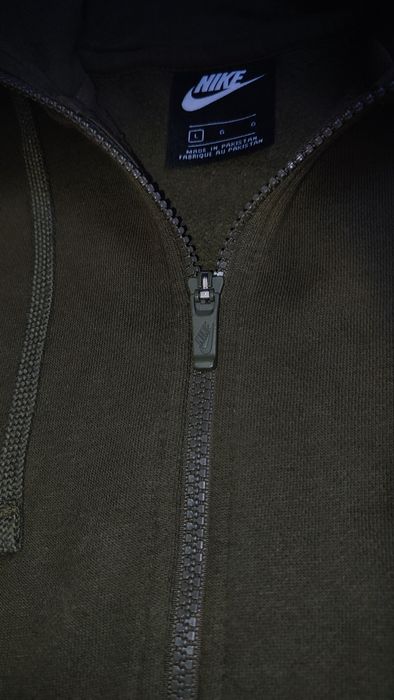 Зіп-худі Nike NSW Essentials khaki olive fleece НЕ ЧОРНА!!! (Розмір L)