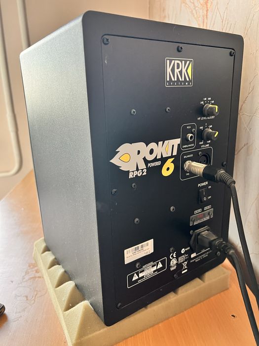 Активные студийные мониторы KRK Rokit 2 R6