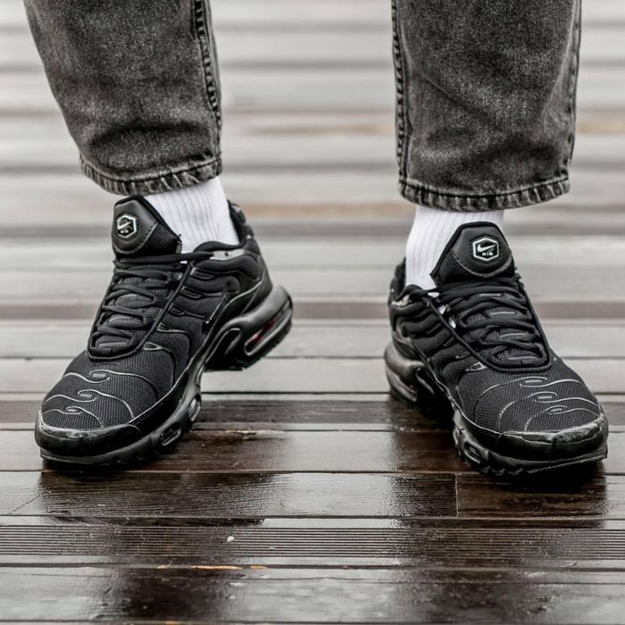 Кросівки чоловічі Nike Air Max Plus TN Full Black Найк Аір Макс ТН