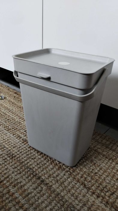 Kosz na śmieci IKEA Hallbar 10 L