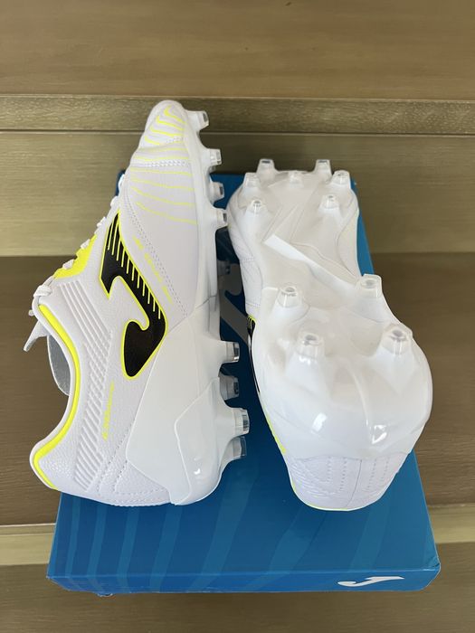 Chuteiras JOMA Score