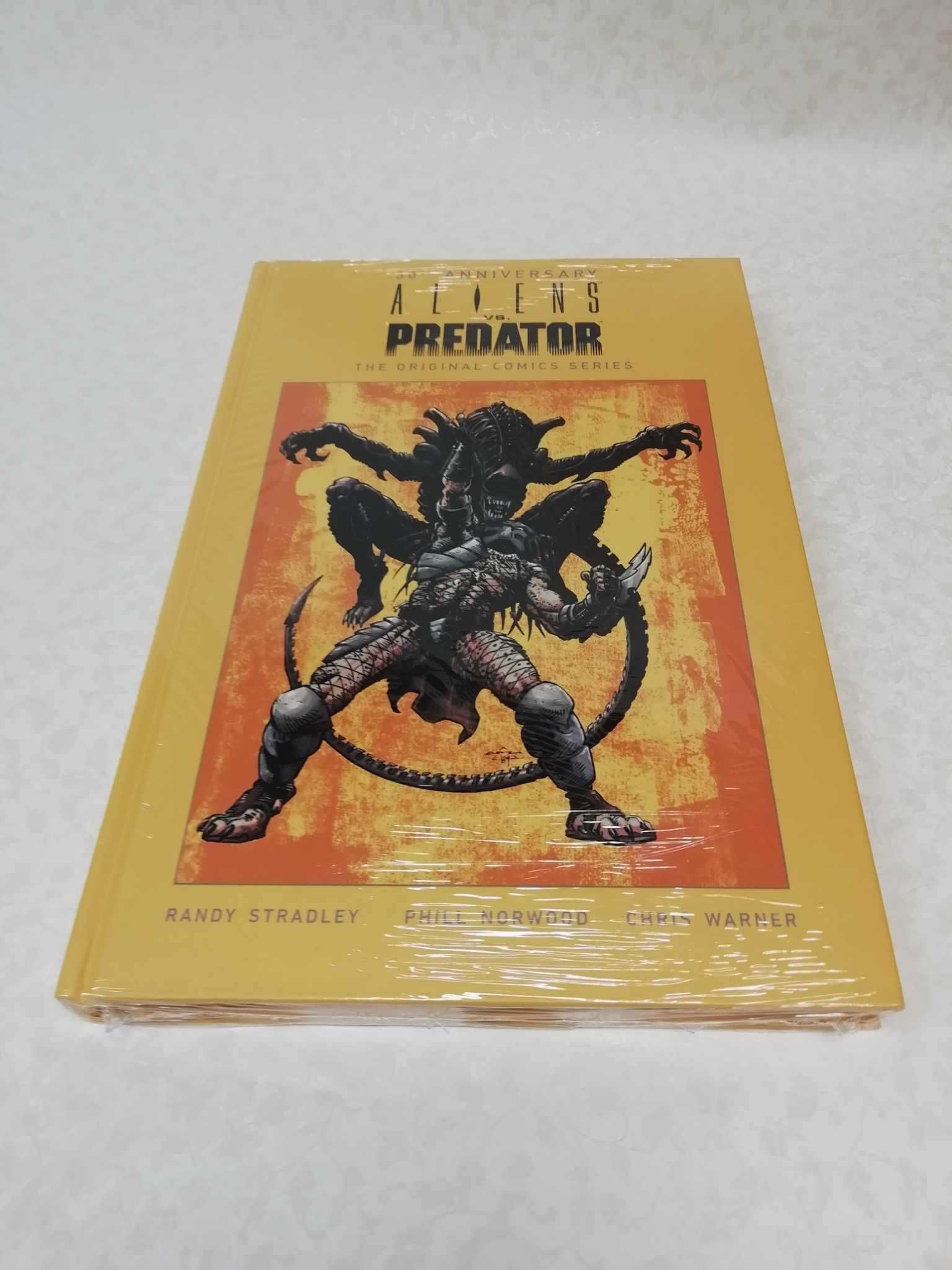 AVP Aliens vs Predator 30th anniversary - Scream Comics, Alien [FOLIA]