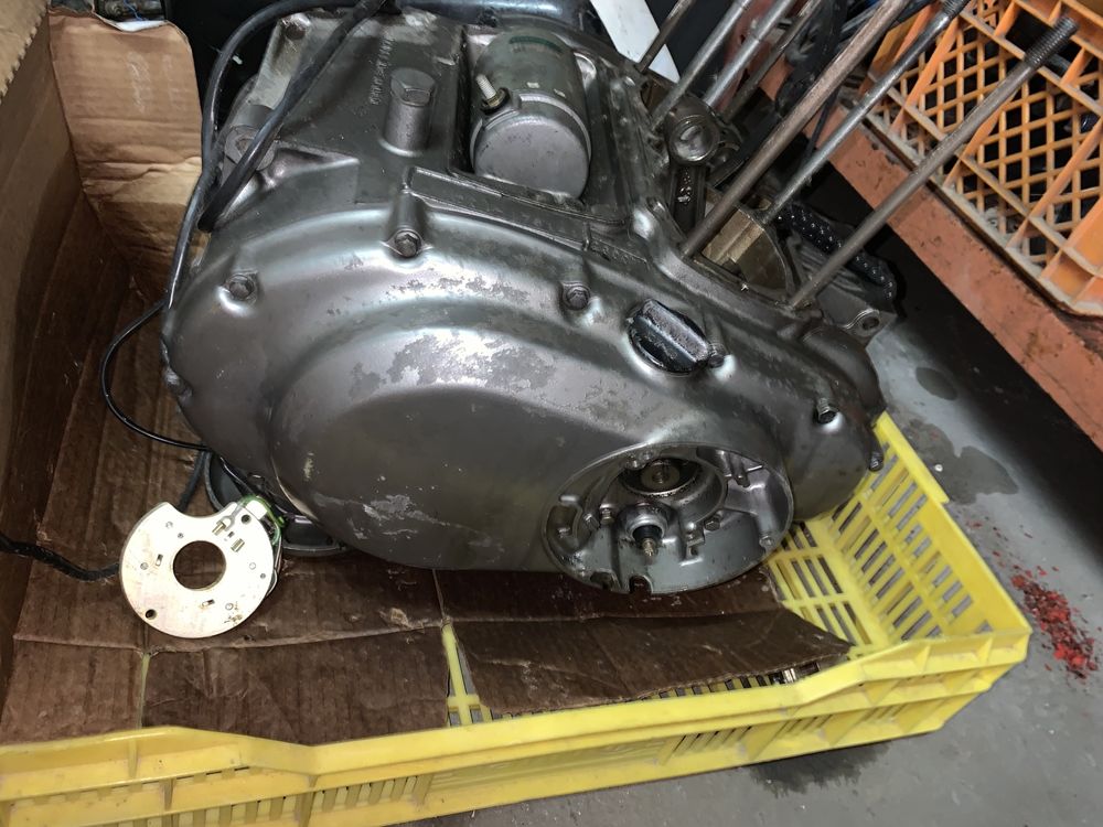 Base motor suzuki gs500 (peças)