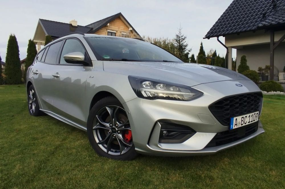 Ford Focus Ford Focus ST-Line Kombi 1.5 EcoBoost 150KM 2019