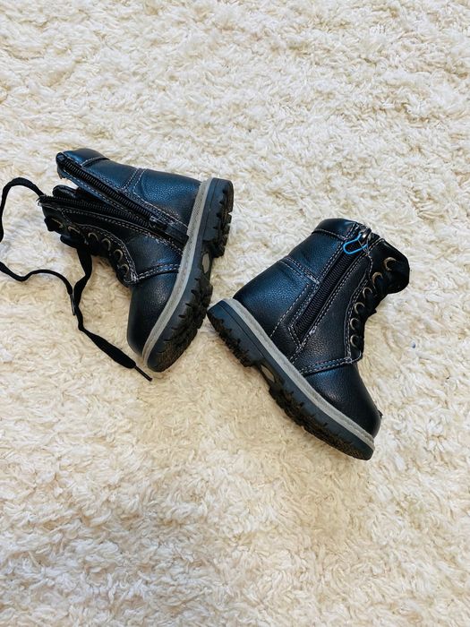 Зимові черевики для хлопчика