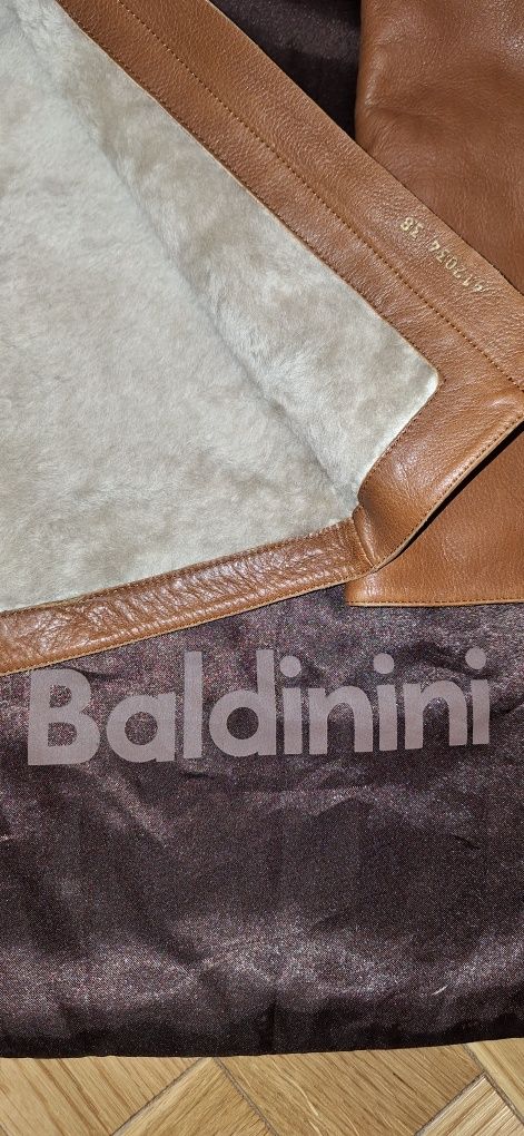 Kozaki rude Baldinini