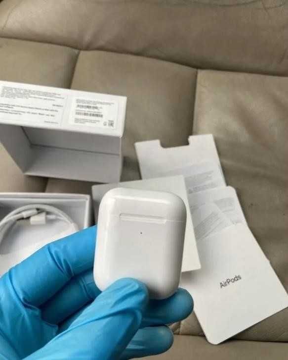 Бездротові Навушники AirPods 2 з шумоподаленням +чохол