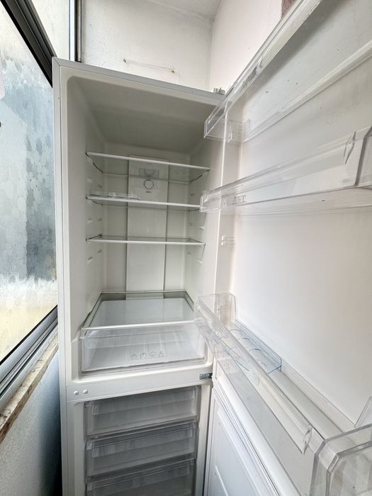 Frigorifico Combinado garantia até 2027