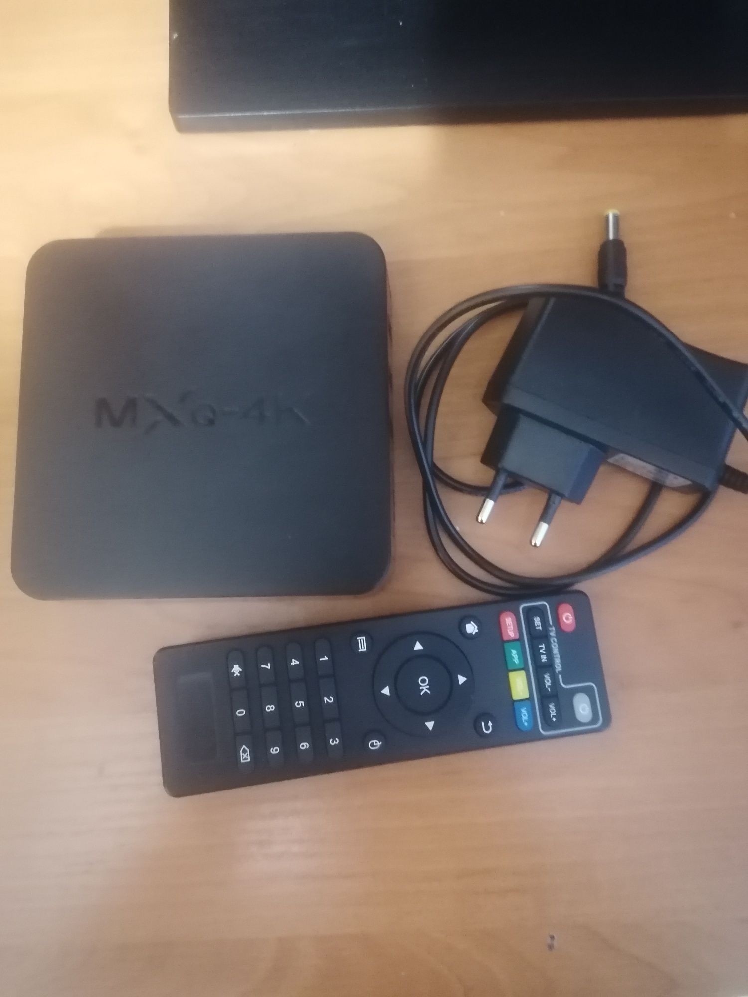 Android Смарт Тв приставка MXQ-4K