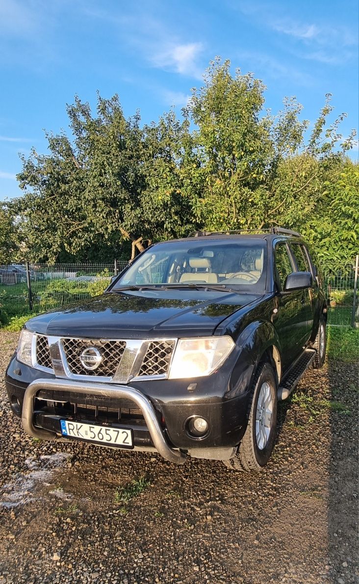 Nissan Pathfinder 2.5 dCi 4x4 hak