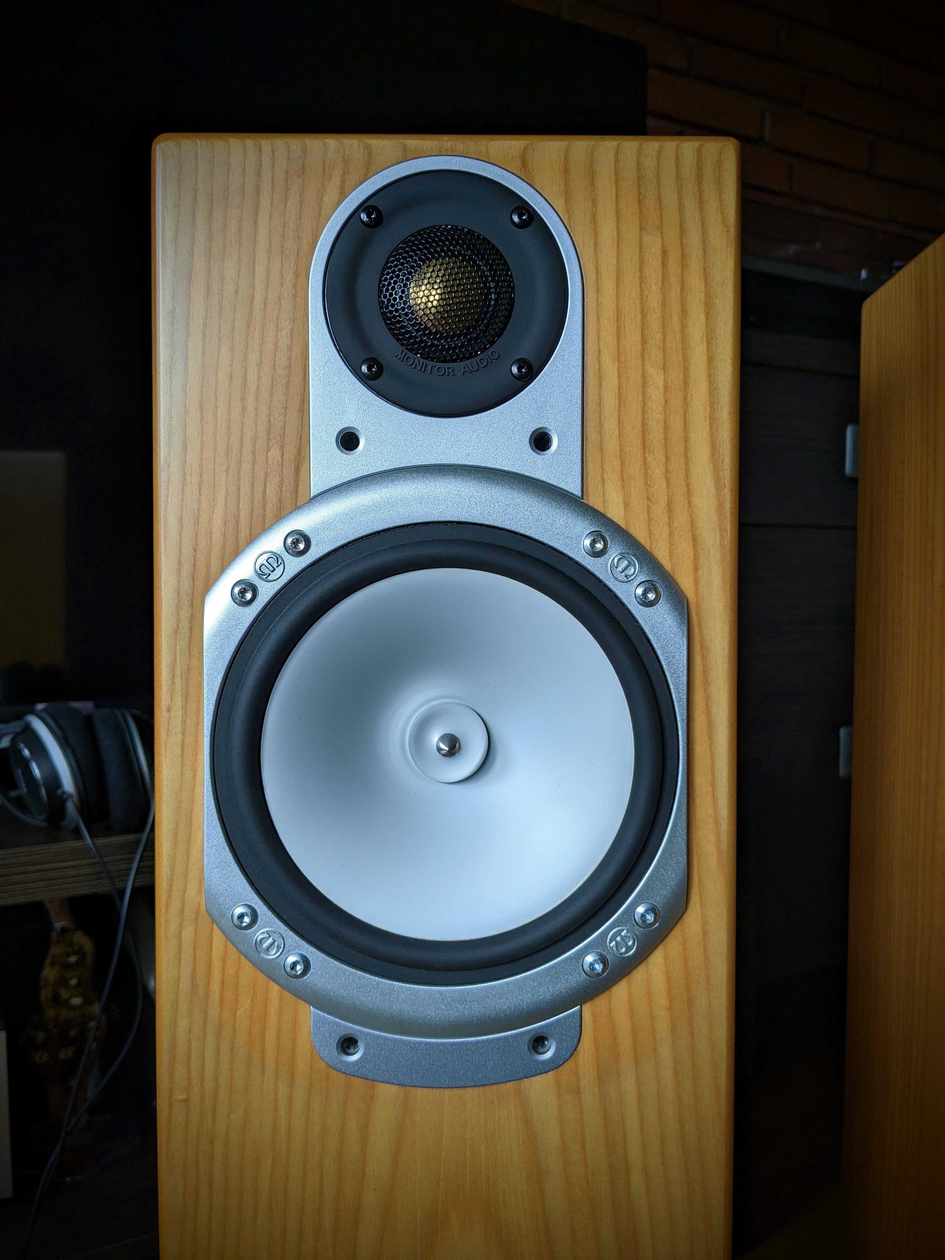 Kolumny Monitor Audio Silver RS5