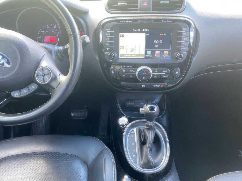 Kia Soul +      2015