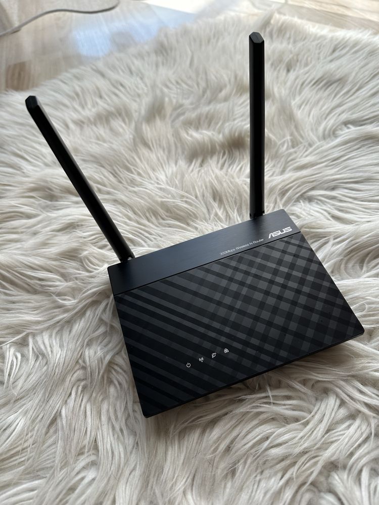 Router Asus RT-12N+ 300 Mbps