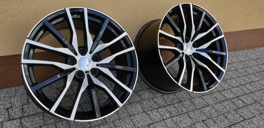 Nowe FELGI BK5464 Pasujące BMW X5 G05 X7 G07 Nowość 20 Cali