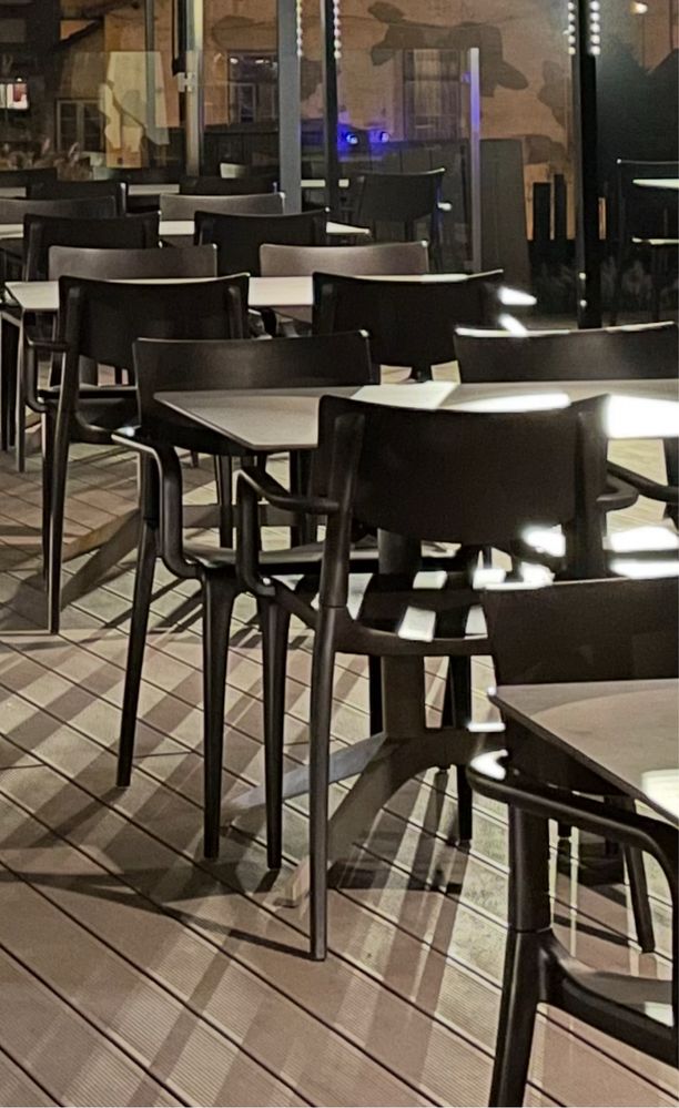 Mesa e Cadeiras esplanada