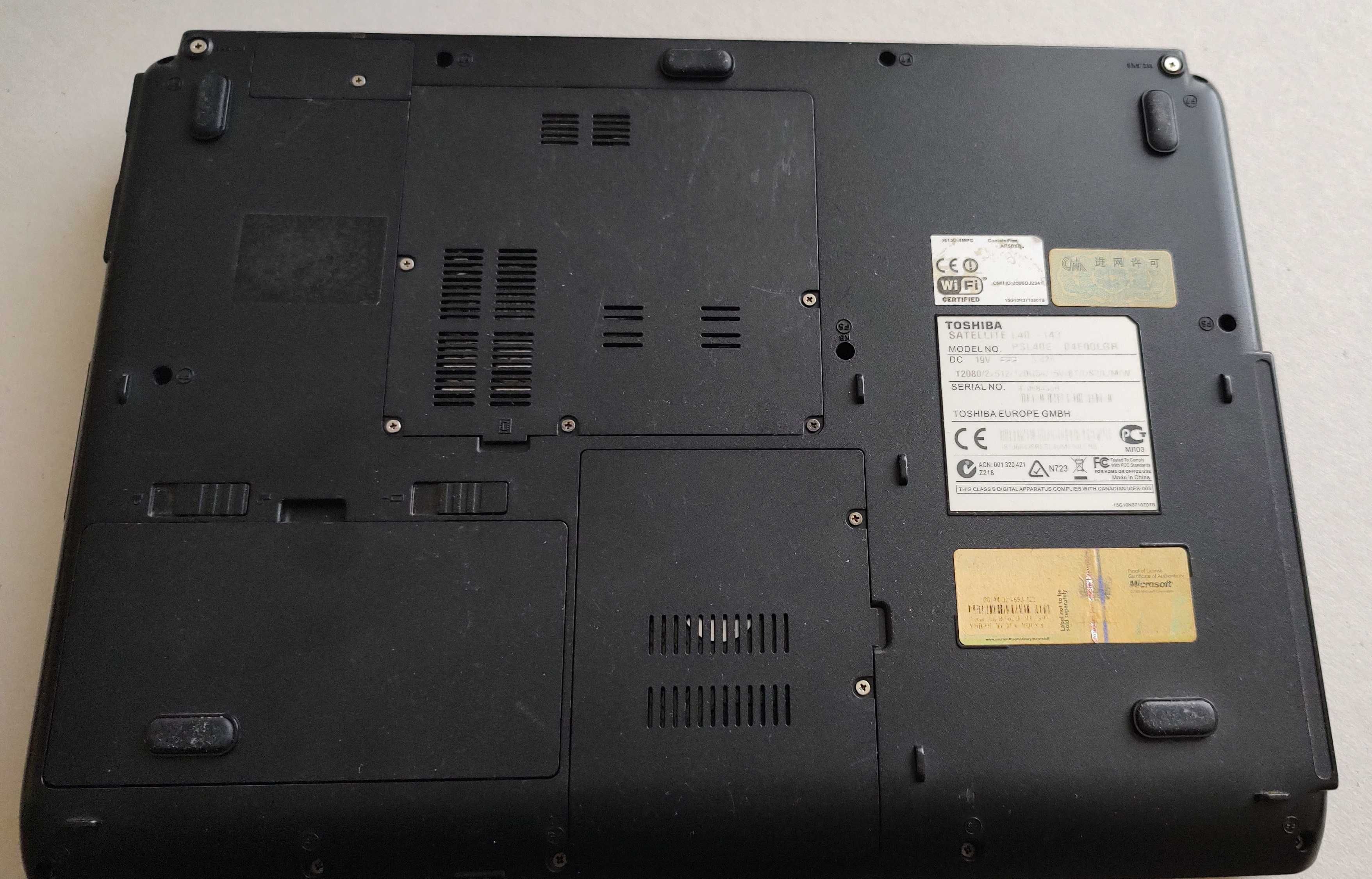 Laptop Toshiba L40-143