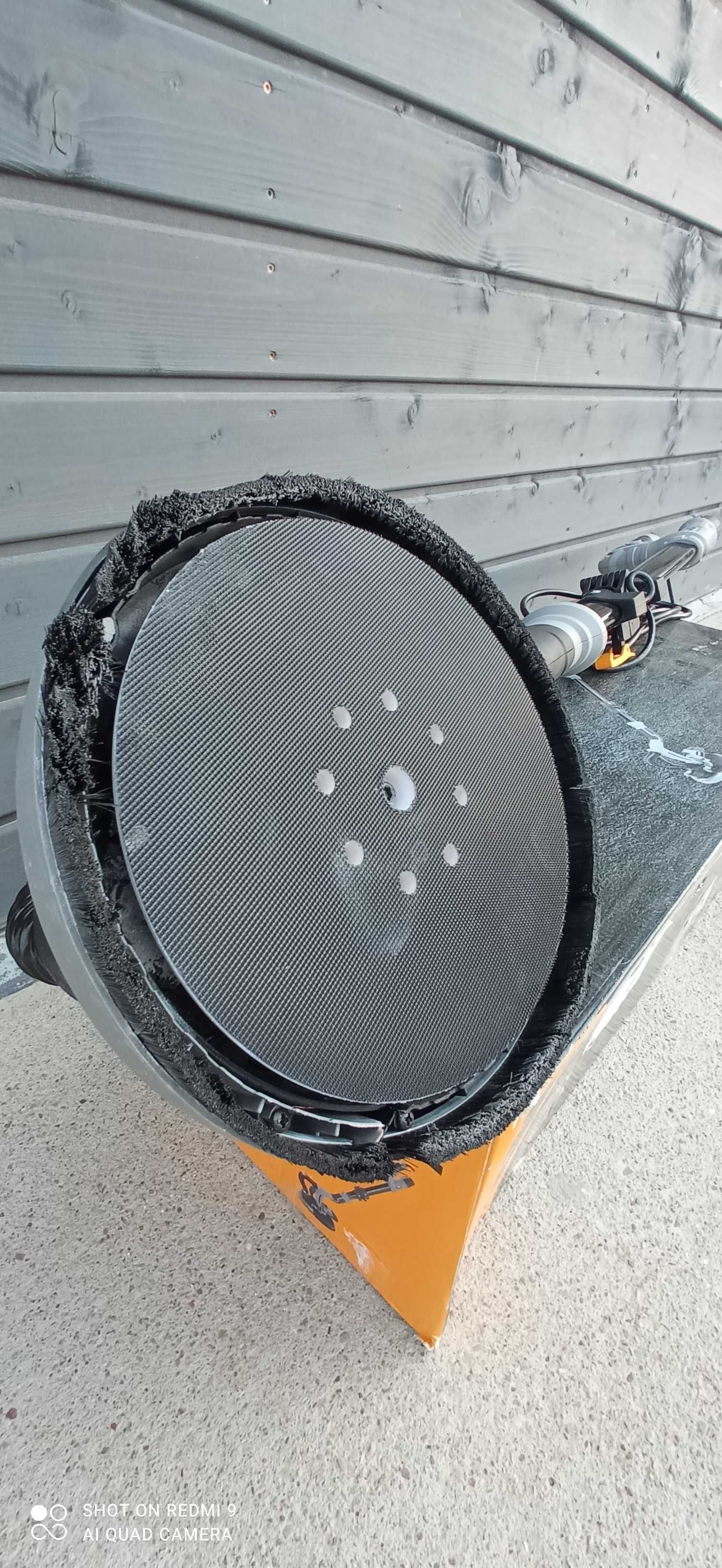 TITAN Szlifierka do gładzi żyrafa 710w 230v