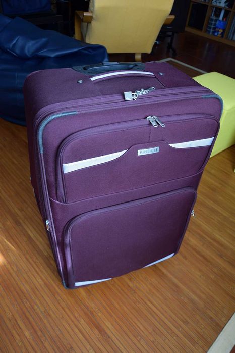 Mala de Viagem Trolley Roxo 75cm