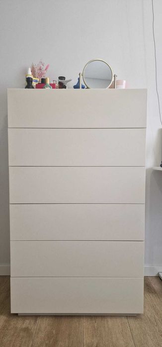 Conjunto de mobiliário de quarto – impecável