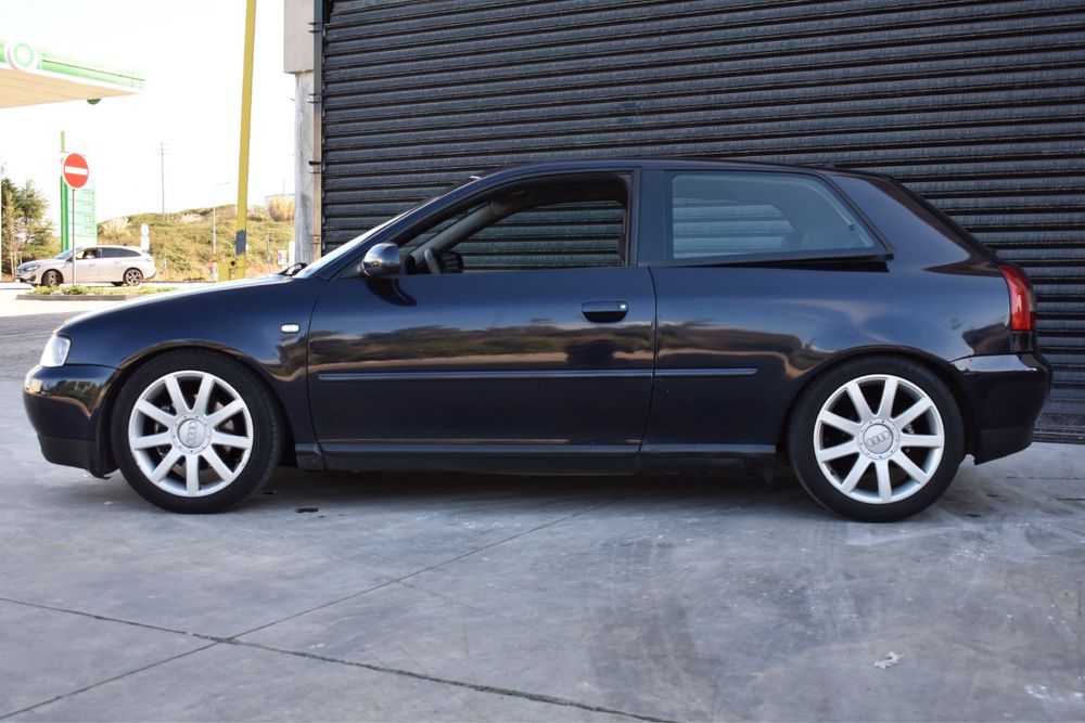 Audi A3 1.9 TDI Sport PD130 Livrete