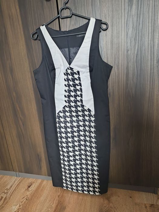 Sukienka Mohito L 40