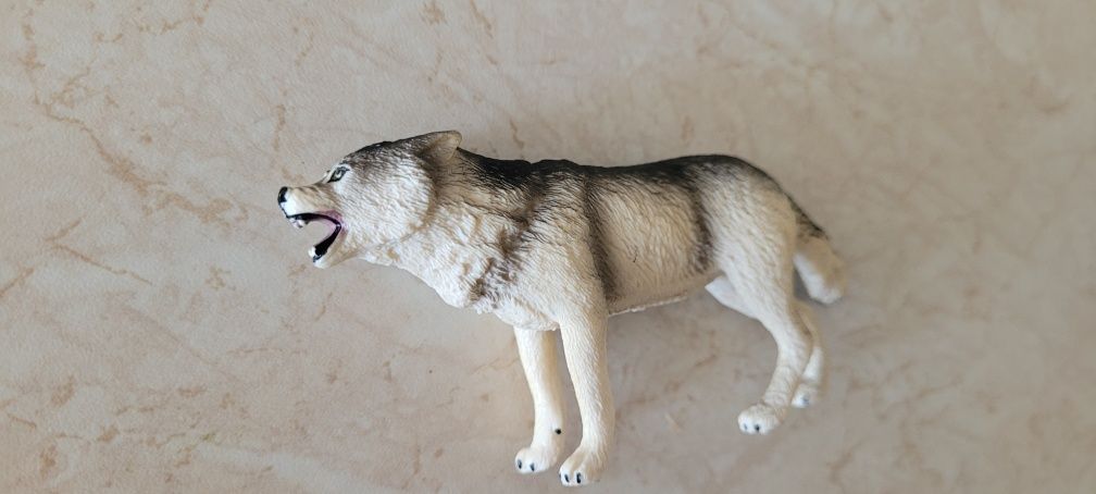 Figurka wilk Schleich, zwierzęta leśne